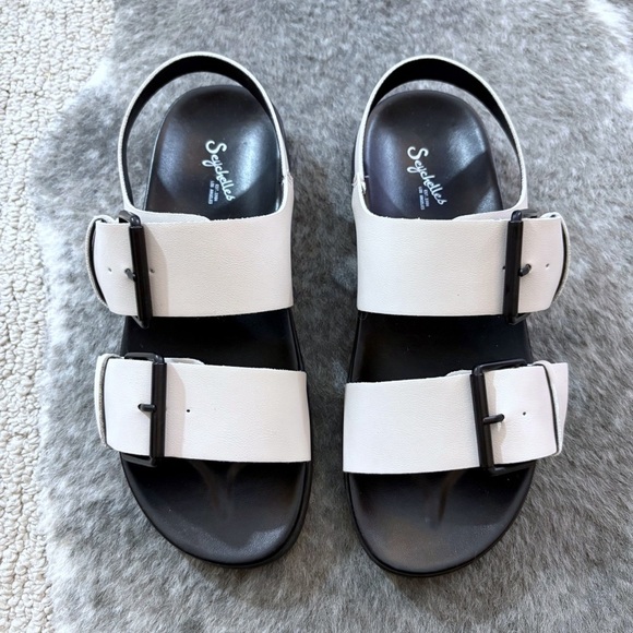 Seychelles Double Buckle Sandals - Picture 3 of 11